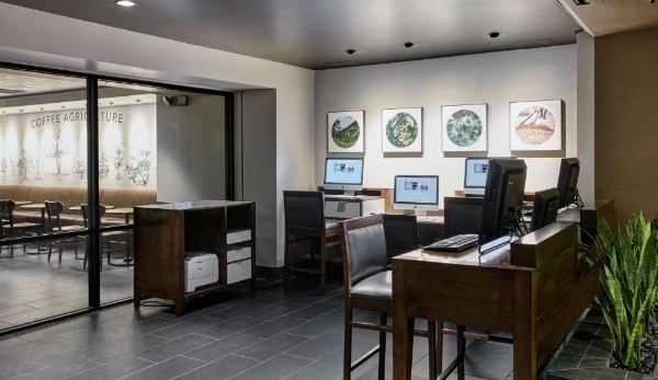 Hilton Anaheim image 16